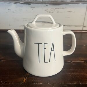 Rae Dunn • “Tea” • Ceramic Tea Pot • Artisan Collection • Preowned • Farmhouse 🫖